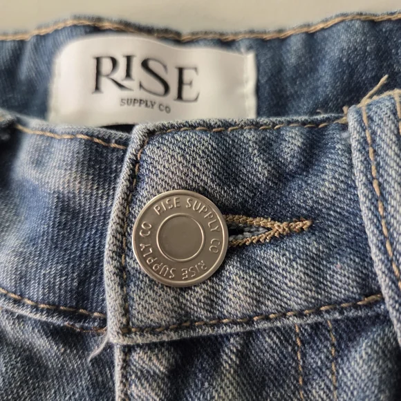 RISE Denim Cargo Shorts Women’s Sz 7 Light Blue Y2K Utility Carpenter Style - Picture 4 of 10